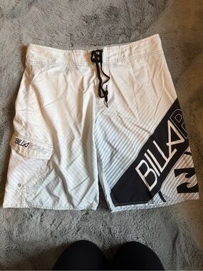Billabong White and Black Diagonal Logo Boardshorts